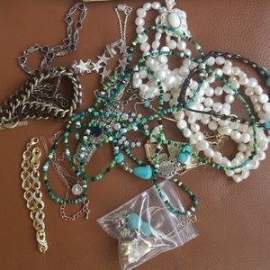 •Jewelry Jumble•